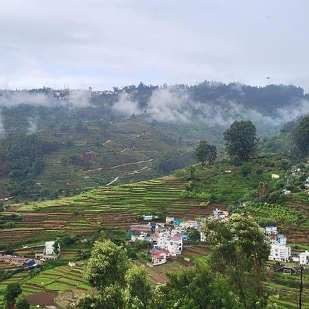 Minus 1 Hotell Kodaikanal Eksteriør bilde