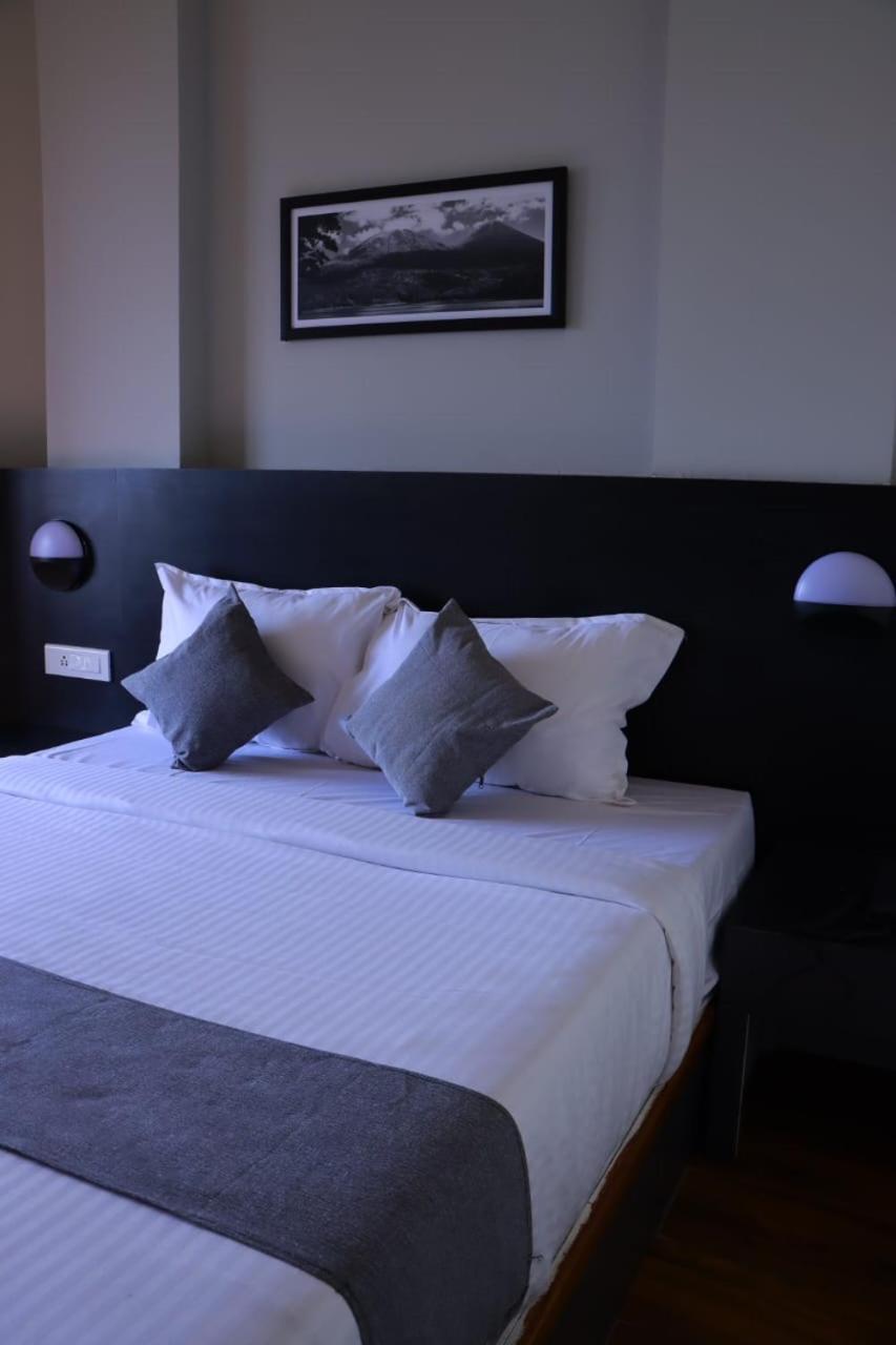 Minus 1 Hotell Kodaikanal Eksteriør bilde