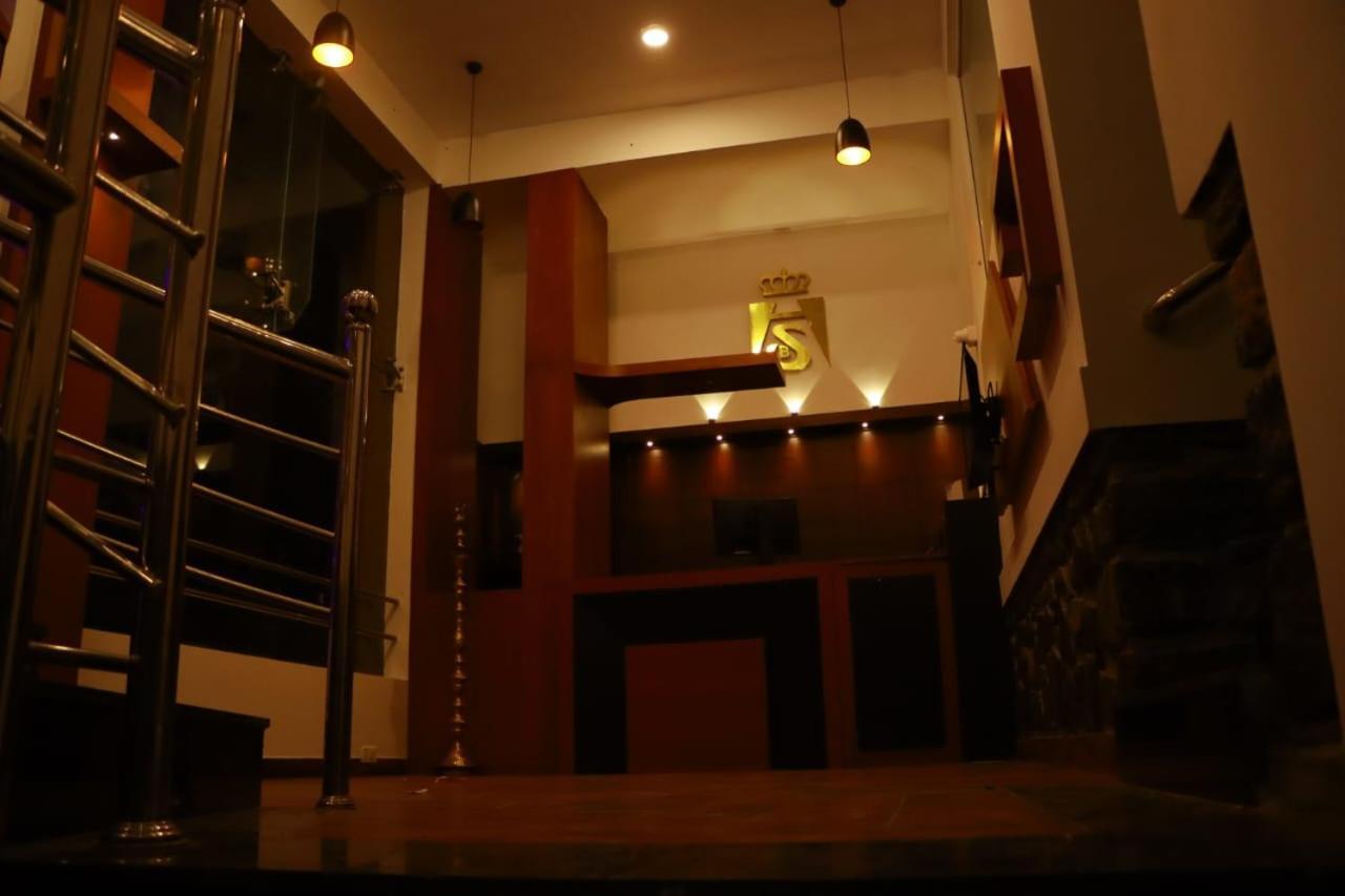 Minus 1 Hotell Kodaikanal Eksteriør bilde